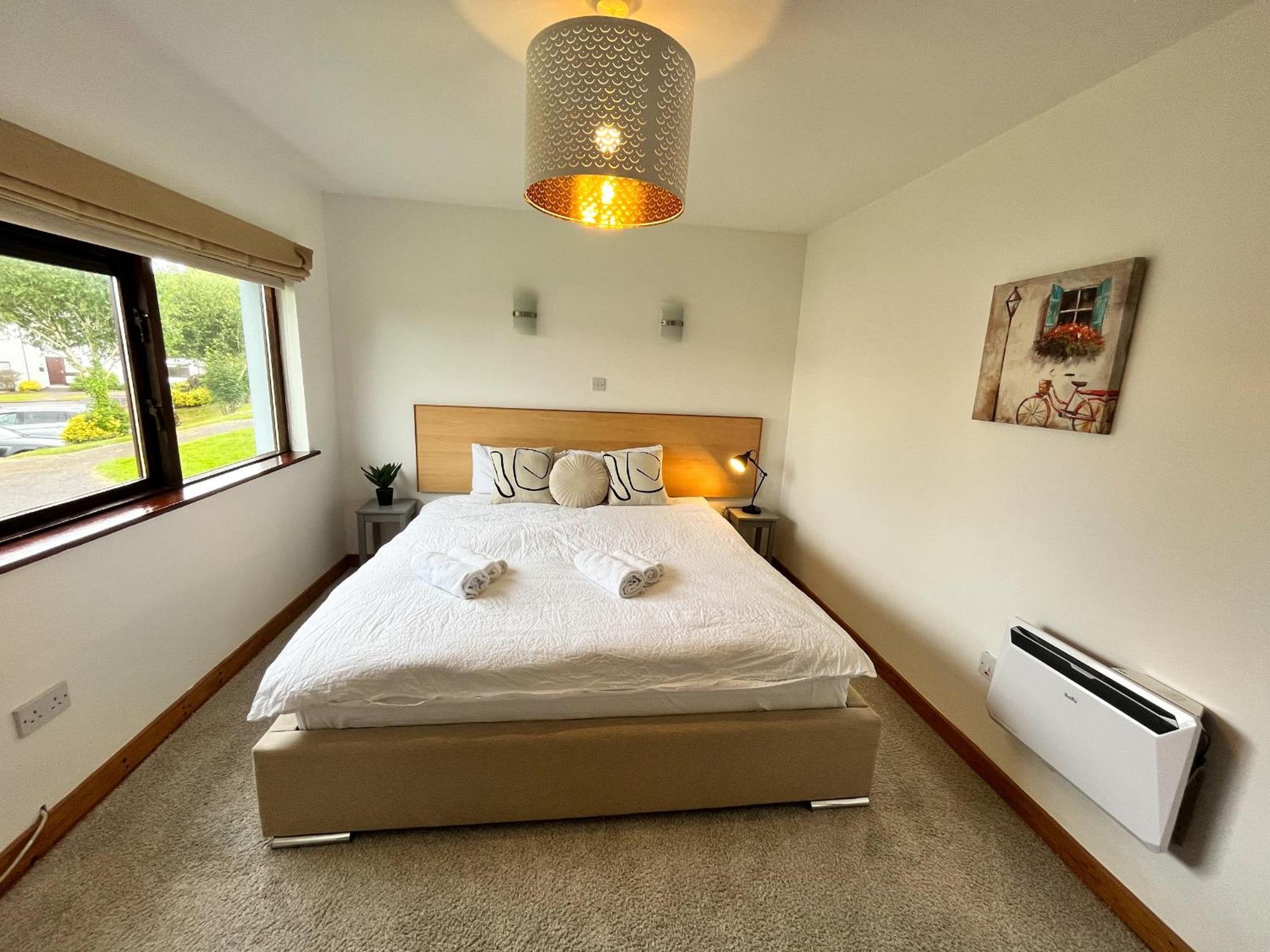 Sea Whispers - My Charming Costal Retreat In Youghal Eksteriør billede